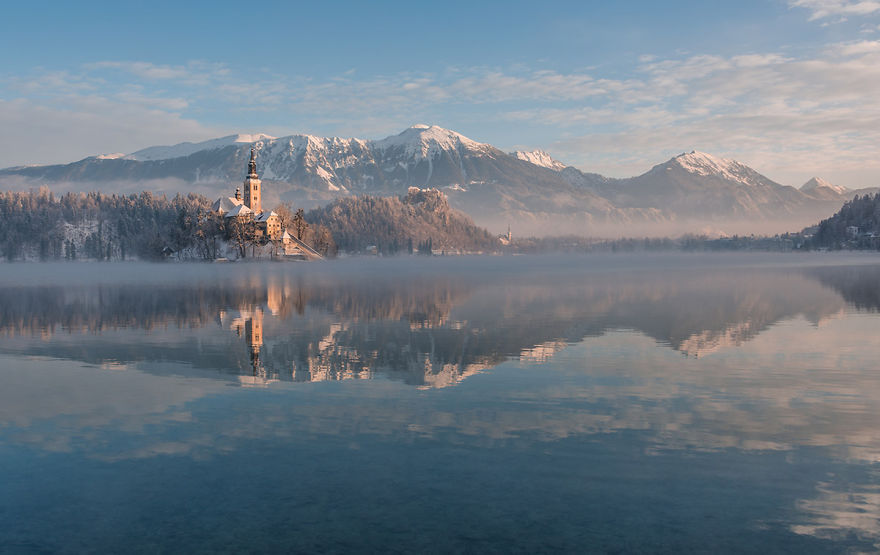 i-photographed-lake-bled-on-a-fairytale-winter-morning-10__880