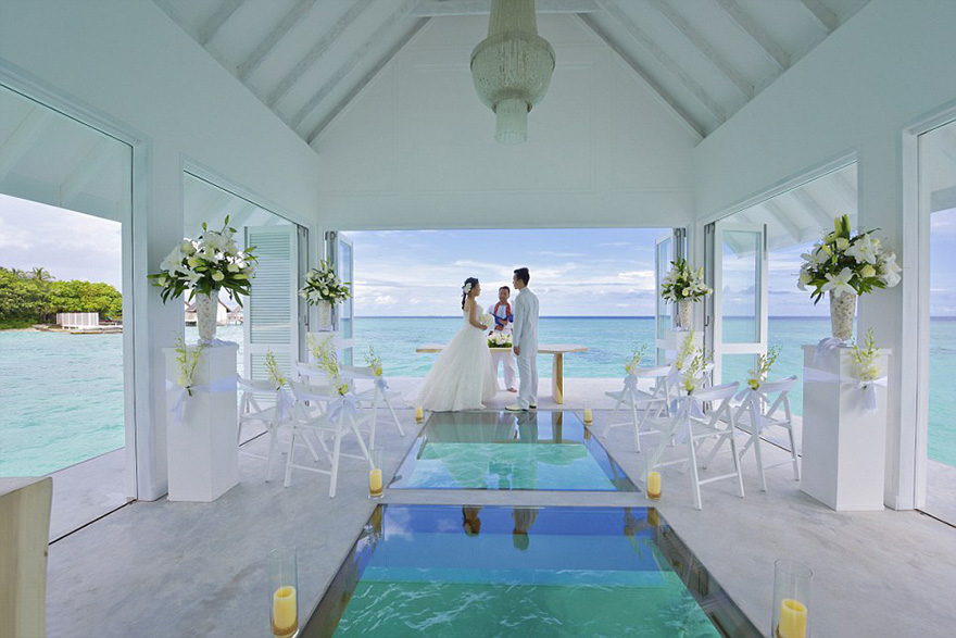wedding-pavilion-water-landaa-giraavaru-maldives-6