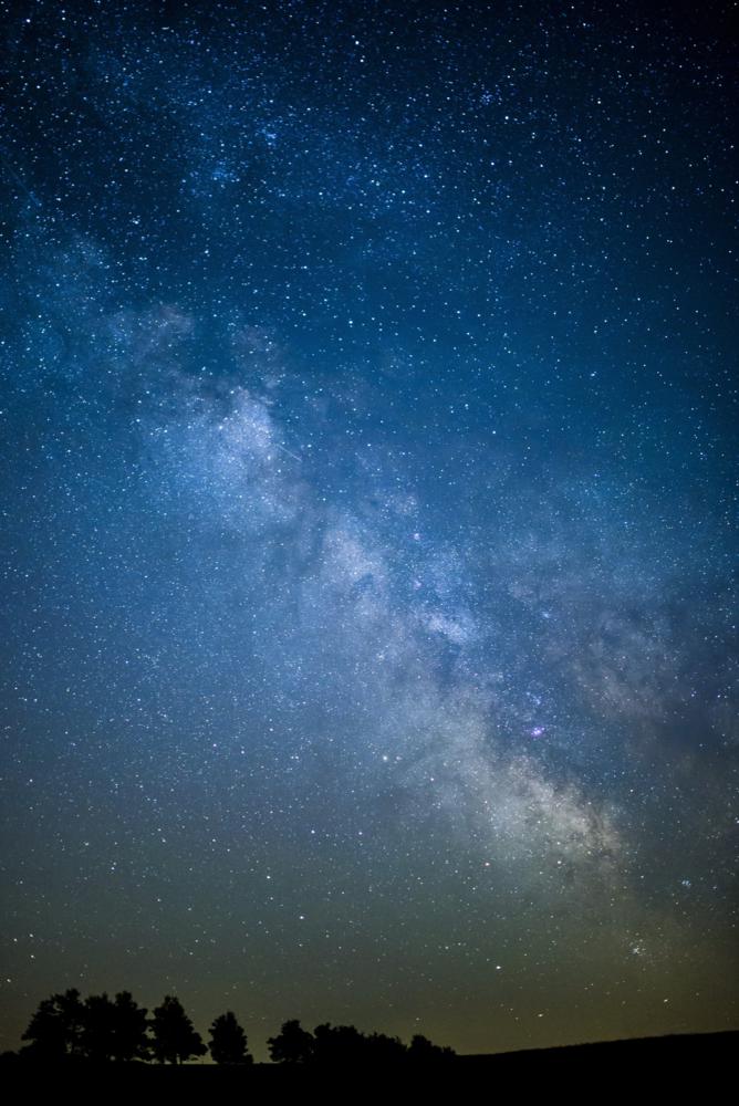Gömöralmágy, 2016. június 30. A Tejút látható az éjszakai égbolton a felvidéki Gömöralmágy felõl fotózva 2016. június 29-én. MTI Fotó: Komka Péter