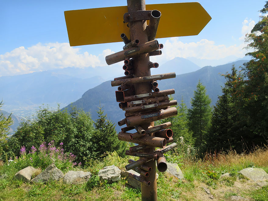 binocular-pipes-hiking-mountains-switzerland-1