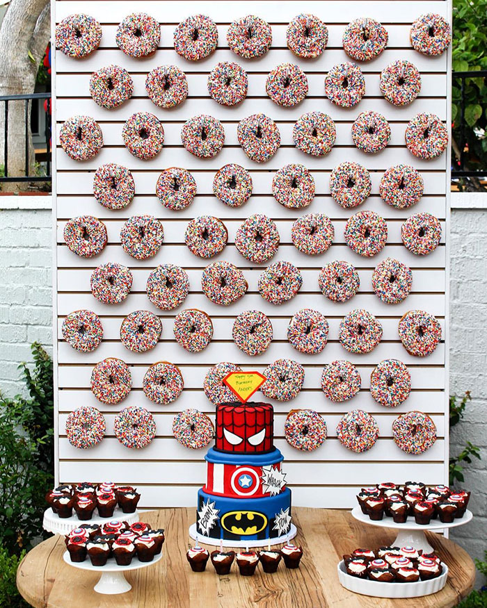 donut-wall-wedding-cake-alternative-13-57bc398a58362__700