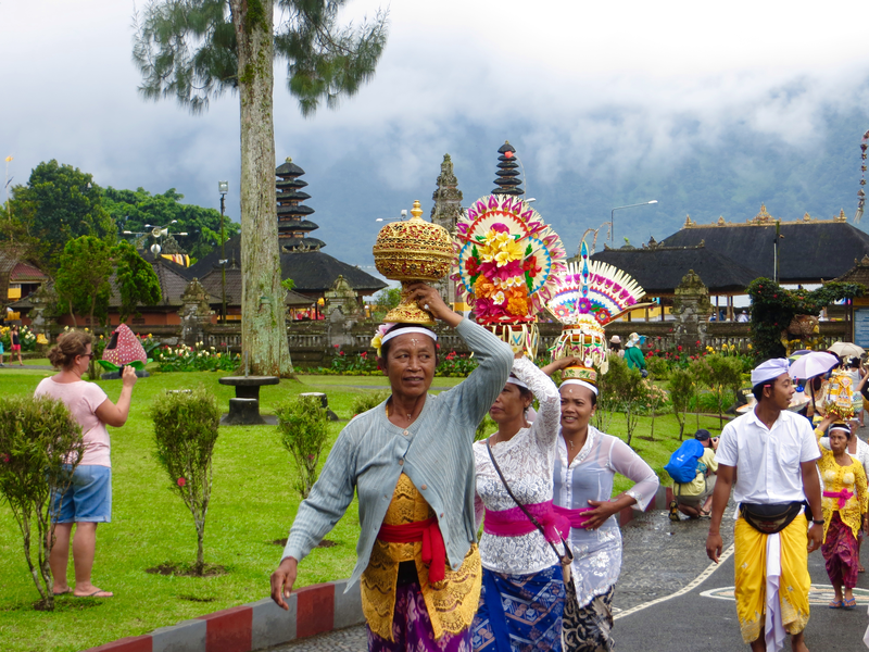 Ceremónia, Pura Ulun Danu Beratan, Bali